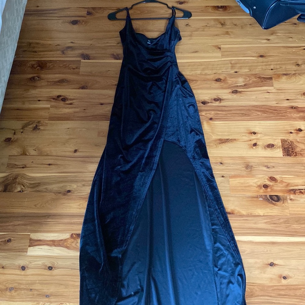 Black velvet dress